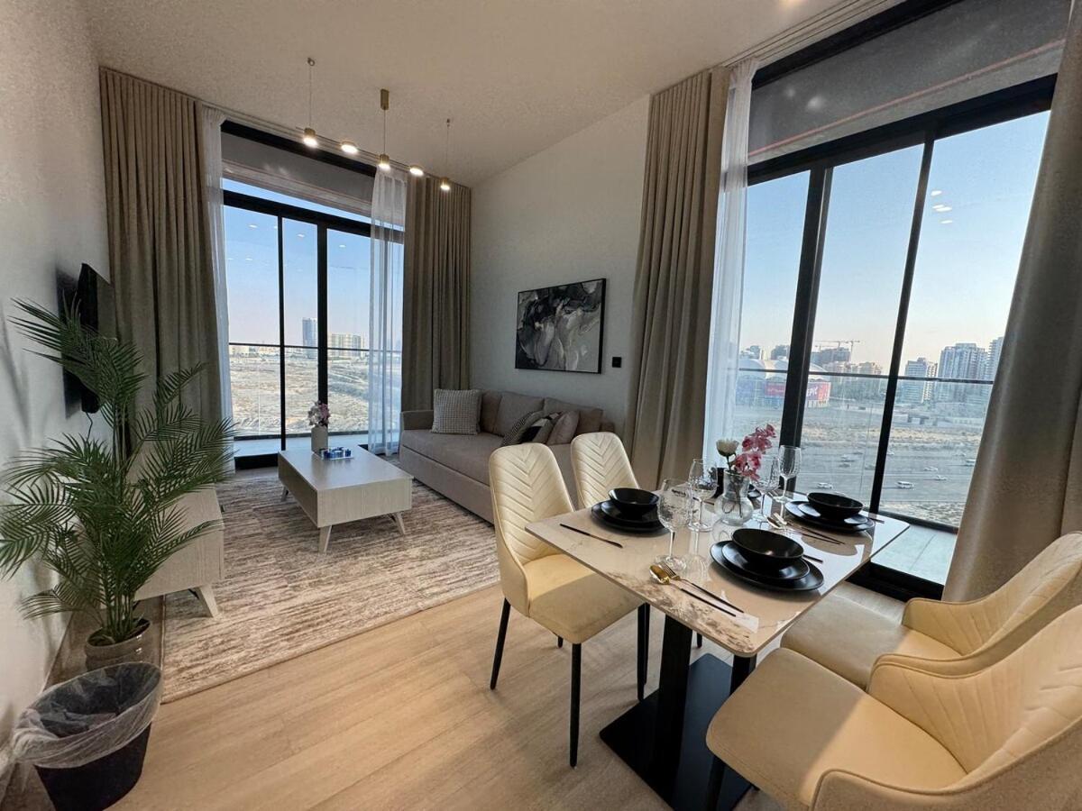 Ashri Hh Spacious In Jvc, Binghatti Luna Appartement *