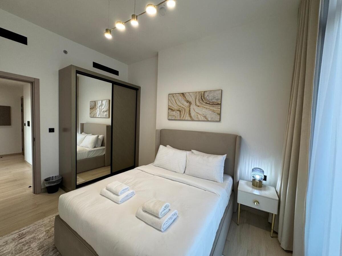 Appartement Ashri Hh Spacious In Jvc, Binghatti Luna *