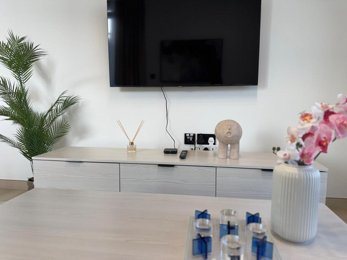 Ashri Hh Spacious In Jvc, Binghatti Luna Appartement *