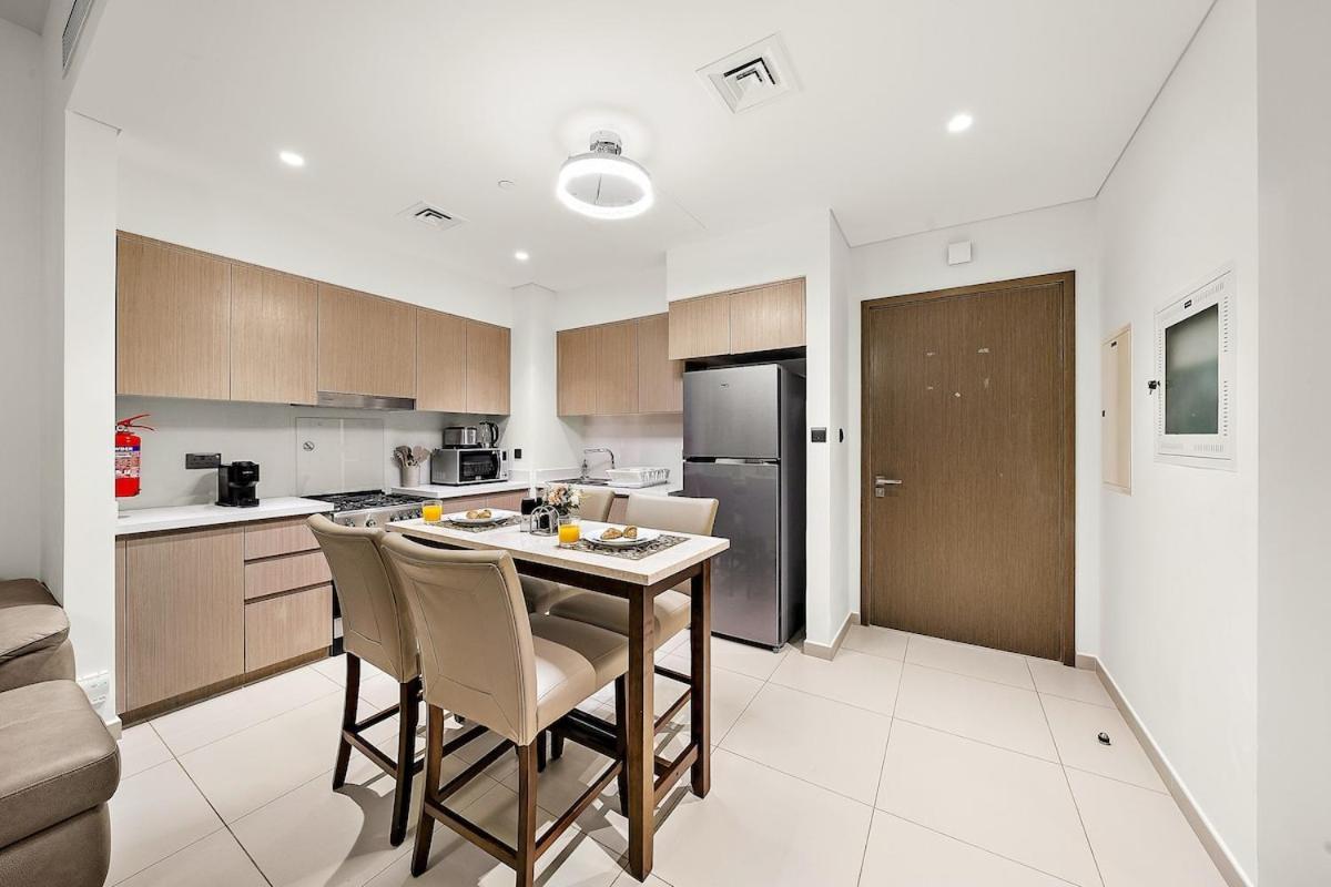 Appartamento First Class 2br Mesmerizing Views Dubai