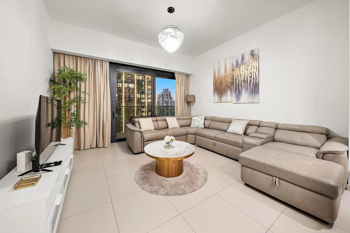 First Class 2br Mesmerizing Views Appartamento Dubai