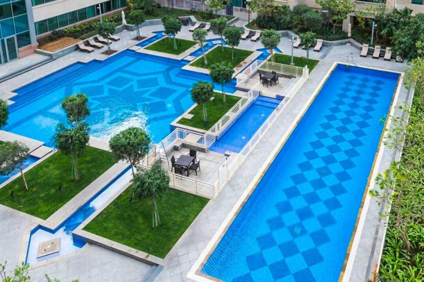 Apartamento Elegant Downtown 5 Minute Walk To Burj Khalifa & Mall Dubái