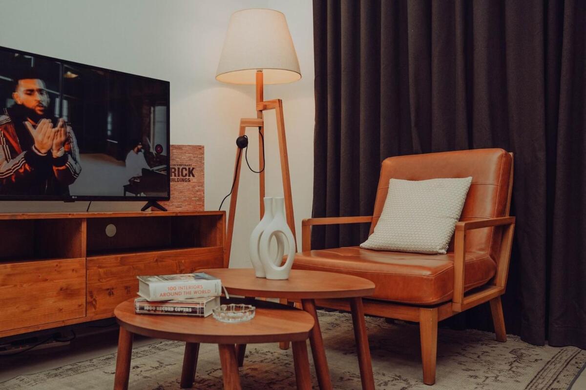 Elegant Downtown 5 Minute Walk To Burj Khalifa & Mall * Dubái