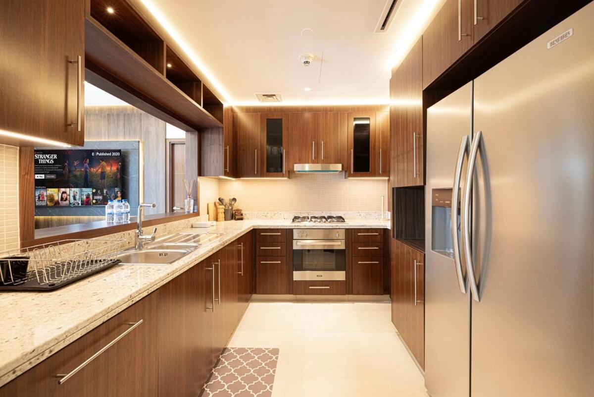 Modern Stylish 2 Bedroom With Burj Khalifa View Apartament