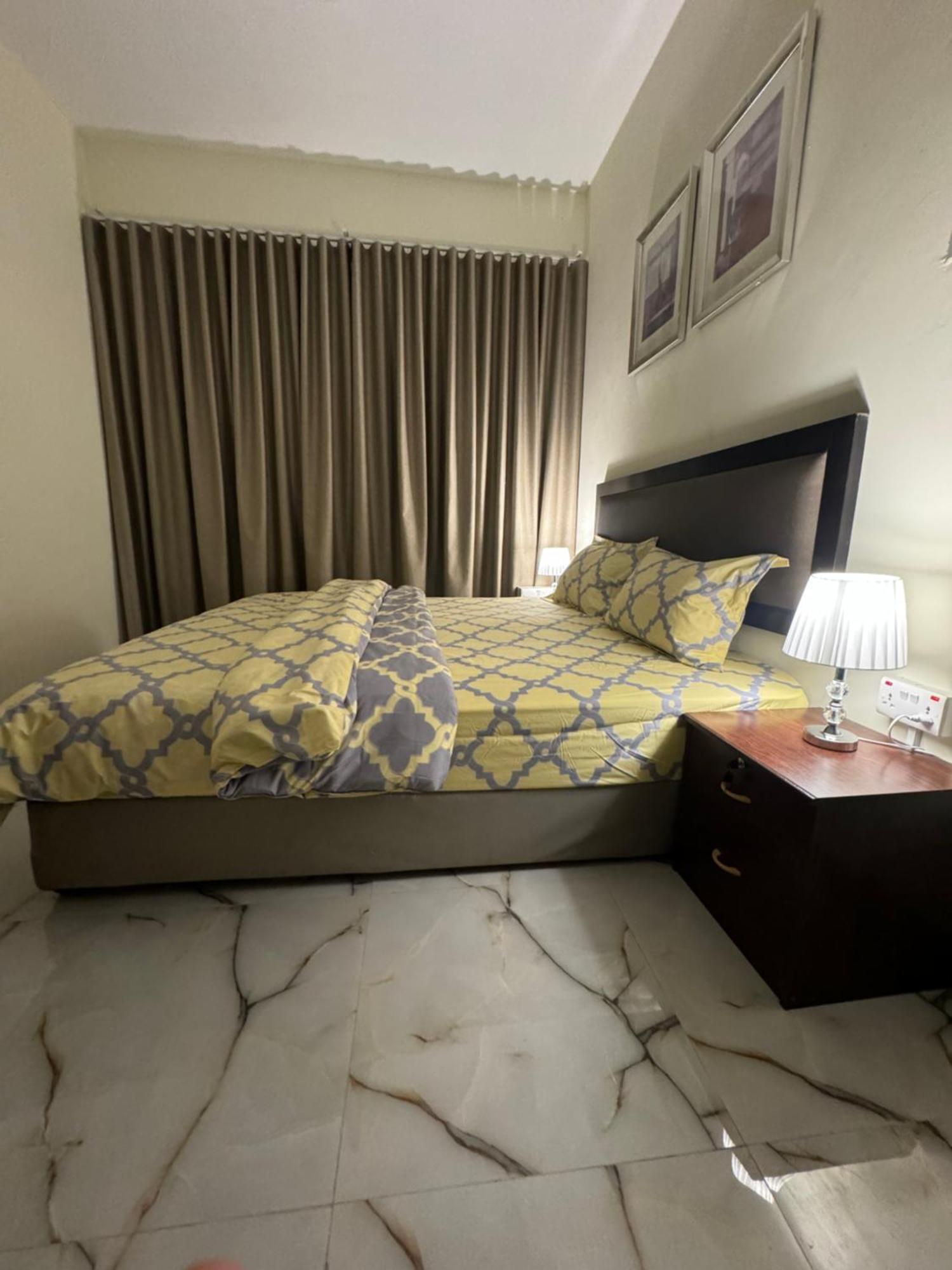 Furnished Private Near Union Metro Station Homestay