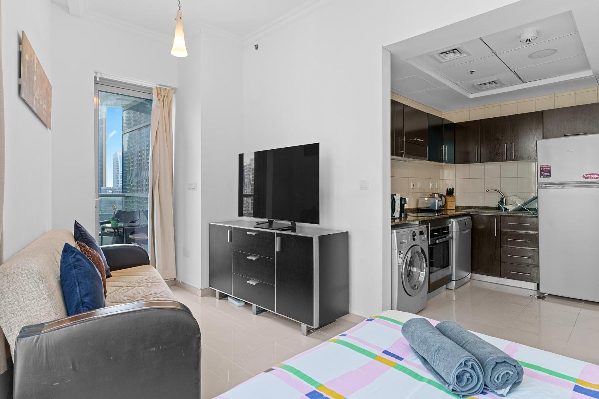 Appartement Cozy Marina View With Modern Gym & Pool, Steps To & Metro *