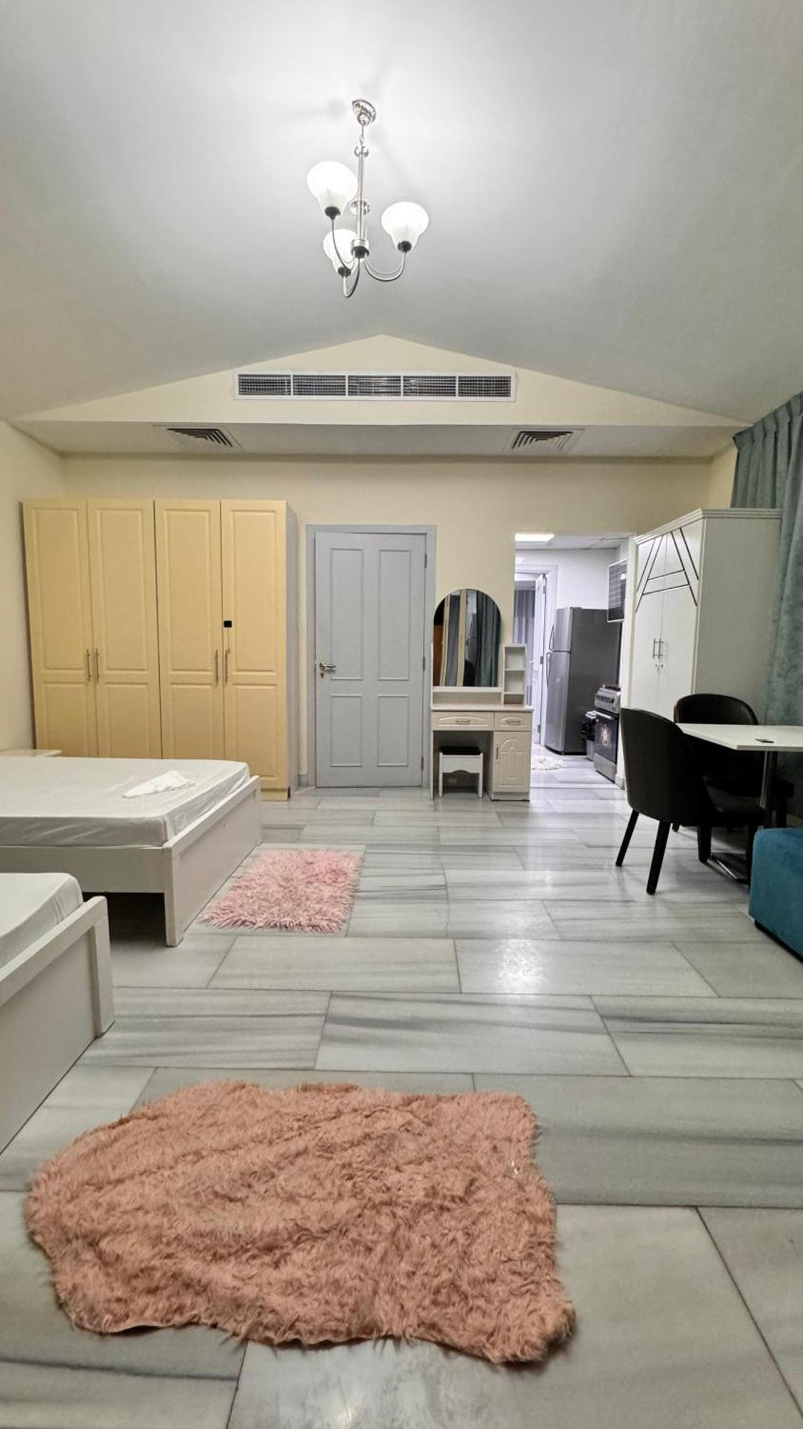 Pensiune White House Dubai