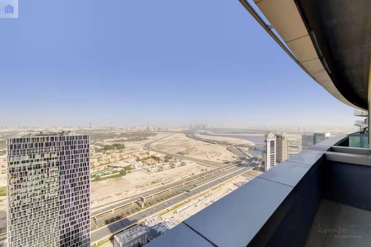 Luxury Downtown Next To Mall Of *