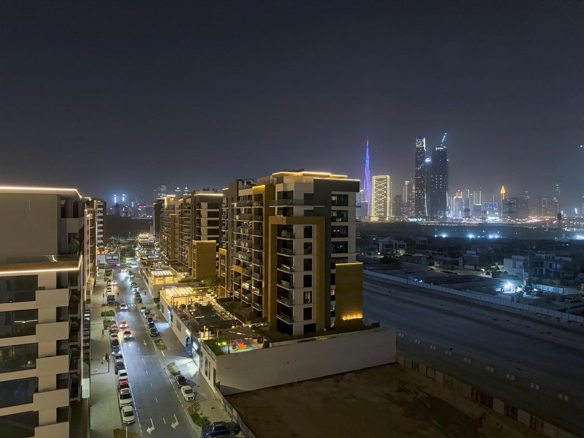 Stylish 3br With Burj Khalifa & Pool Views Appartement