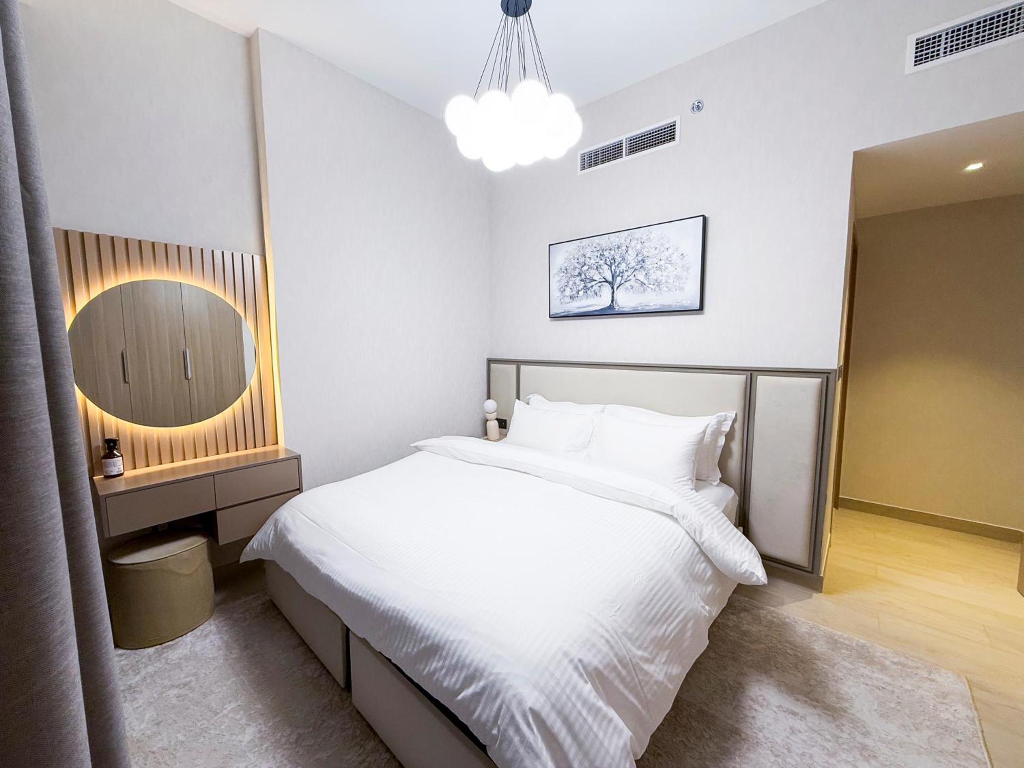 Stylish 3br With Burj Khalifa & Pool Views * Dubaï