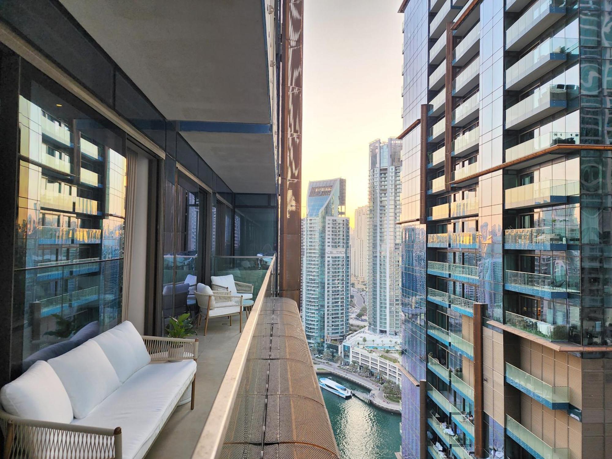 Luxe 2br Marina Gate - Spectacular Pools With Marina Views - Marina Boutique Living Apartment