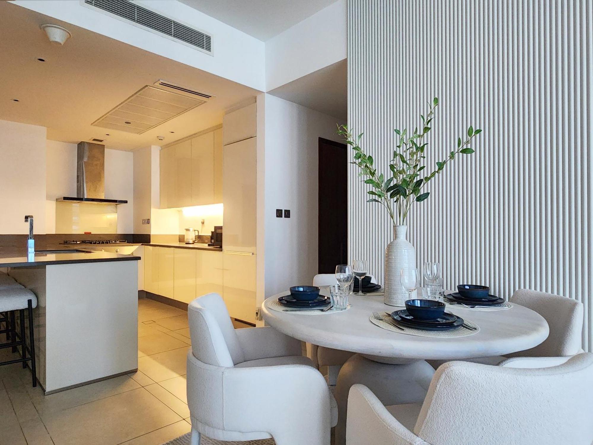 Luxe 2br Marina Gate - Spectacular Pools With Marina Views - Marina Boutique Living Apartment Dubai