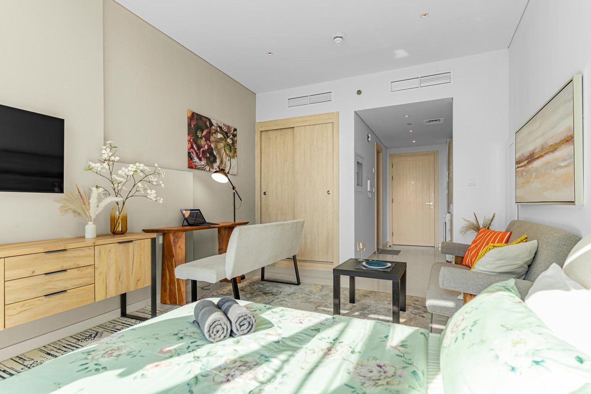Cozy Sea & Marina View With Rooftop Pool & Private In Palm Jumeirah, Steps To Nakheel Mall Apartamento *