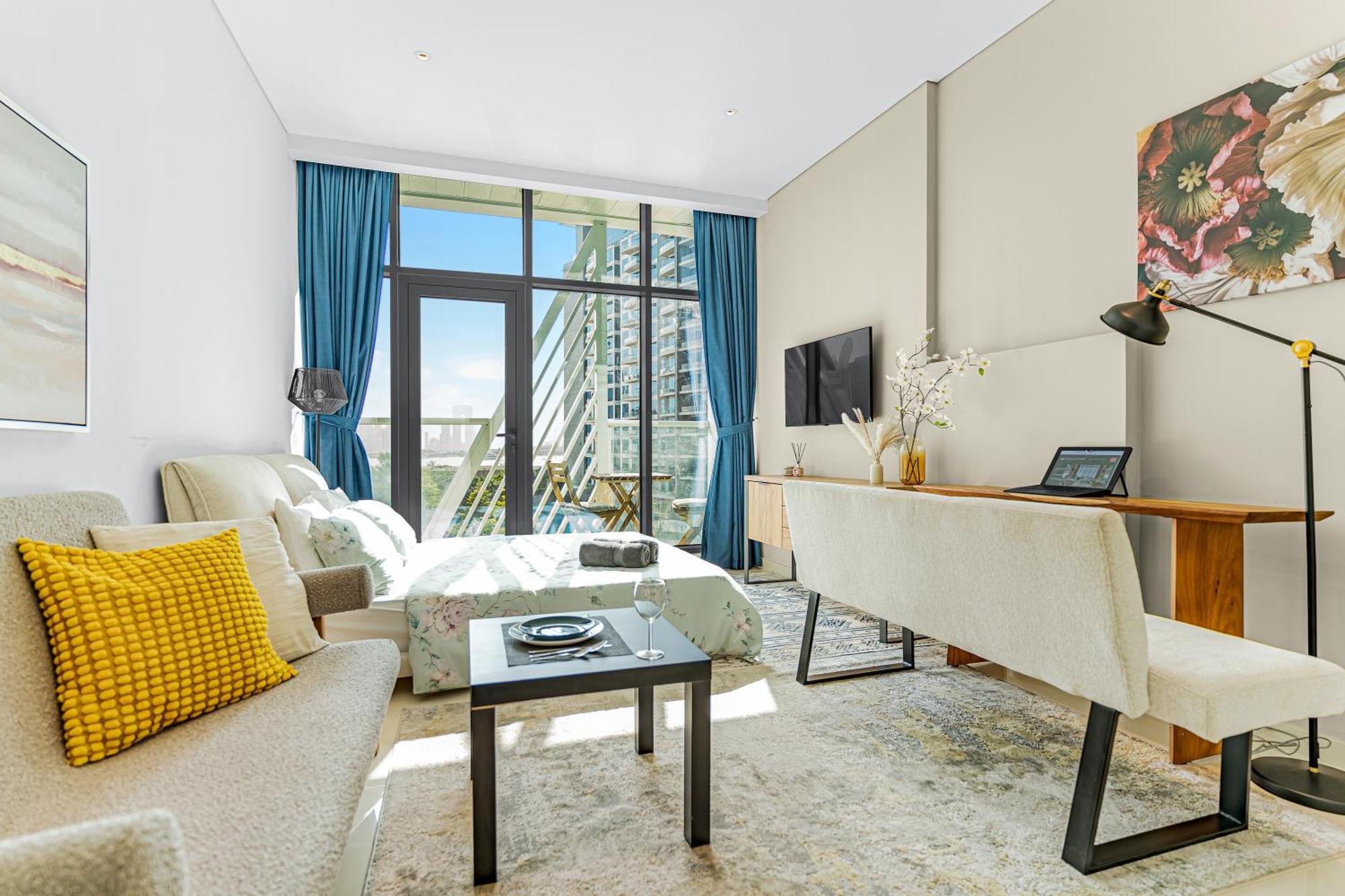 Apartamento Cozy Sea & Marina View With Rooftop Pool & Private In Palm Jumeirah, Steps To Nakheel Mall Dubái
