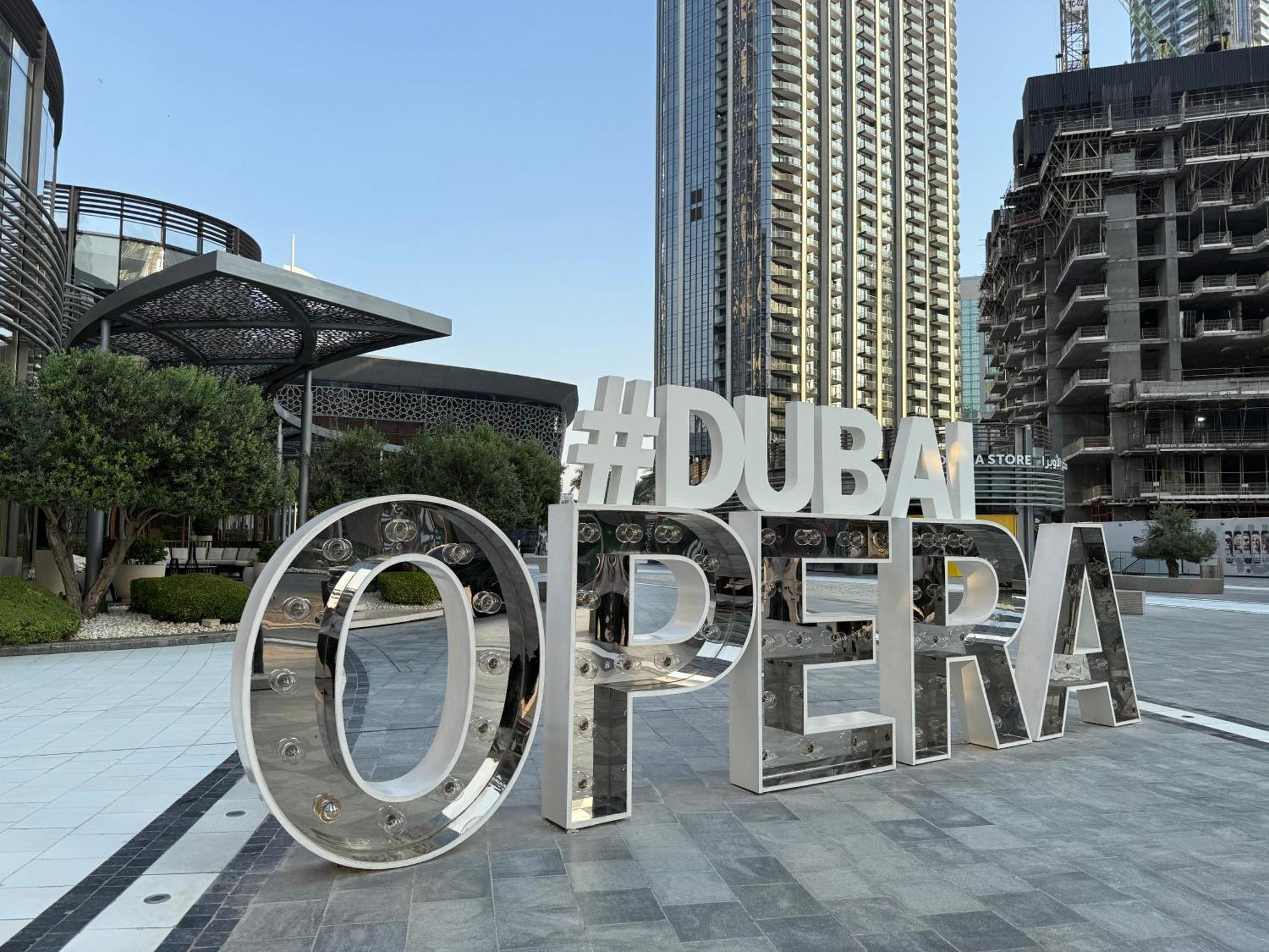 Ultimate / 2 Beds / Opera And Fountain Views Apartemen Dubai
