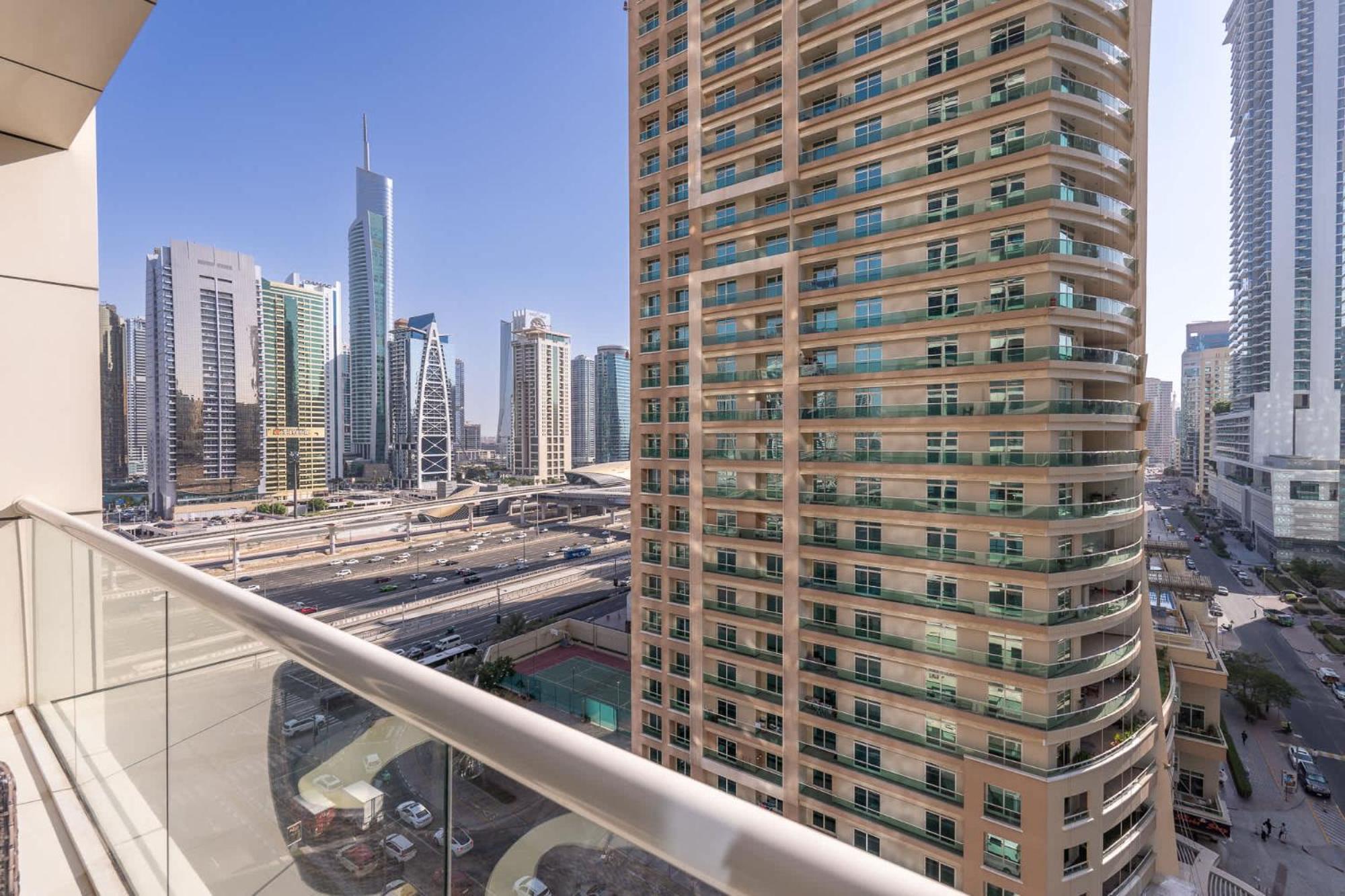 Appartamento Cozy 1-bedroom At West Avenue Tower Near Marina Dubai