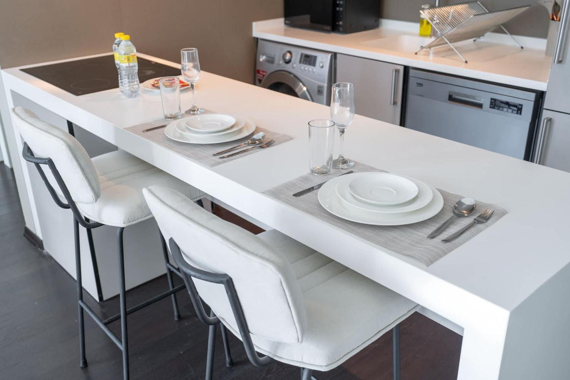 Cozy 1-bedroom At West Avenue Tower Near Marina *