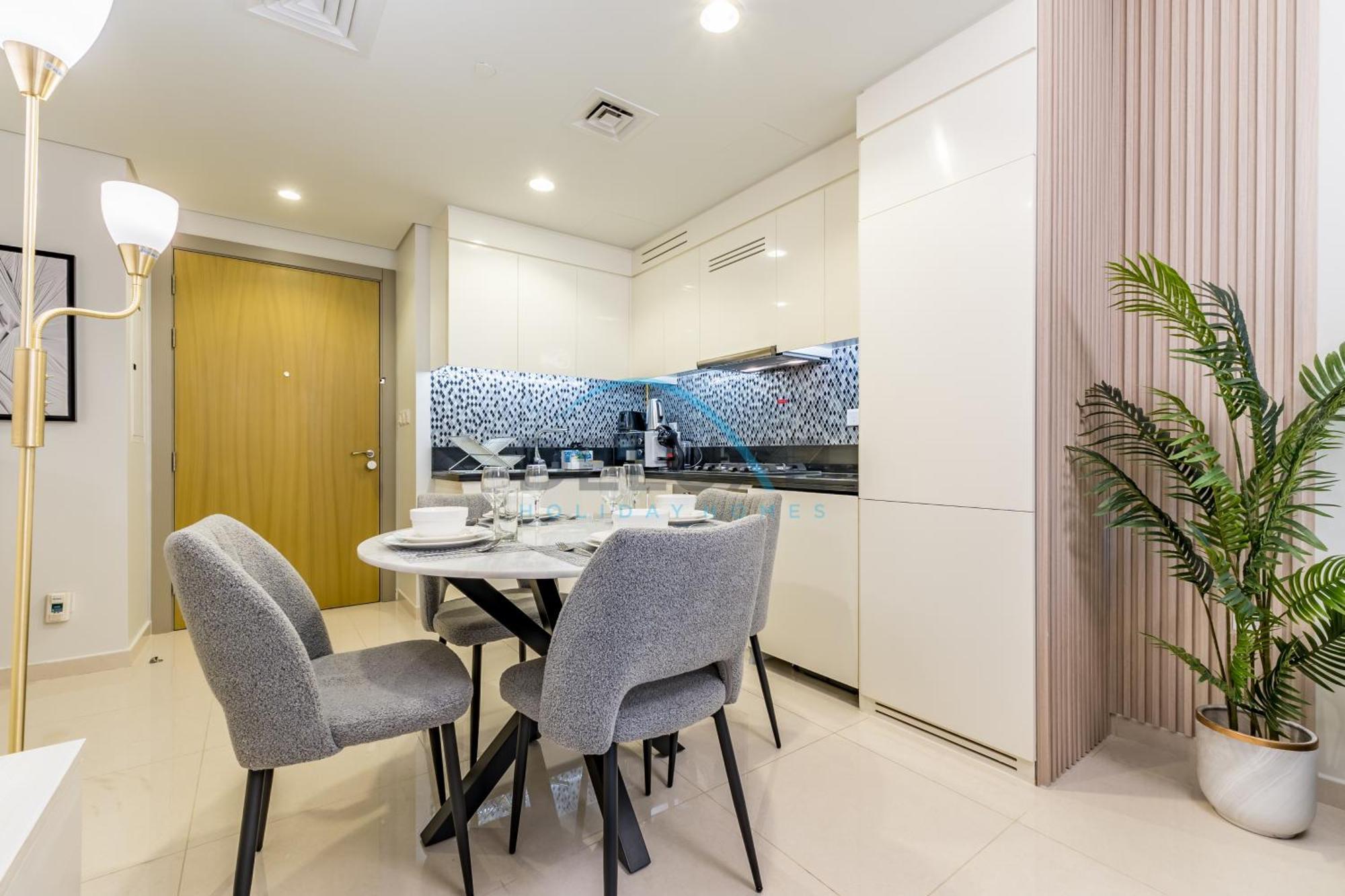 Unbeatable Rate Modern 2br With Partial Canal Views By Deluxe Homes Dubaï