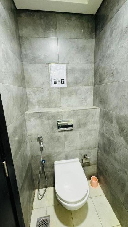 Premium In Oval Tower Business Bay * Dubái