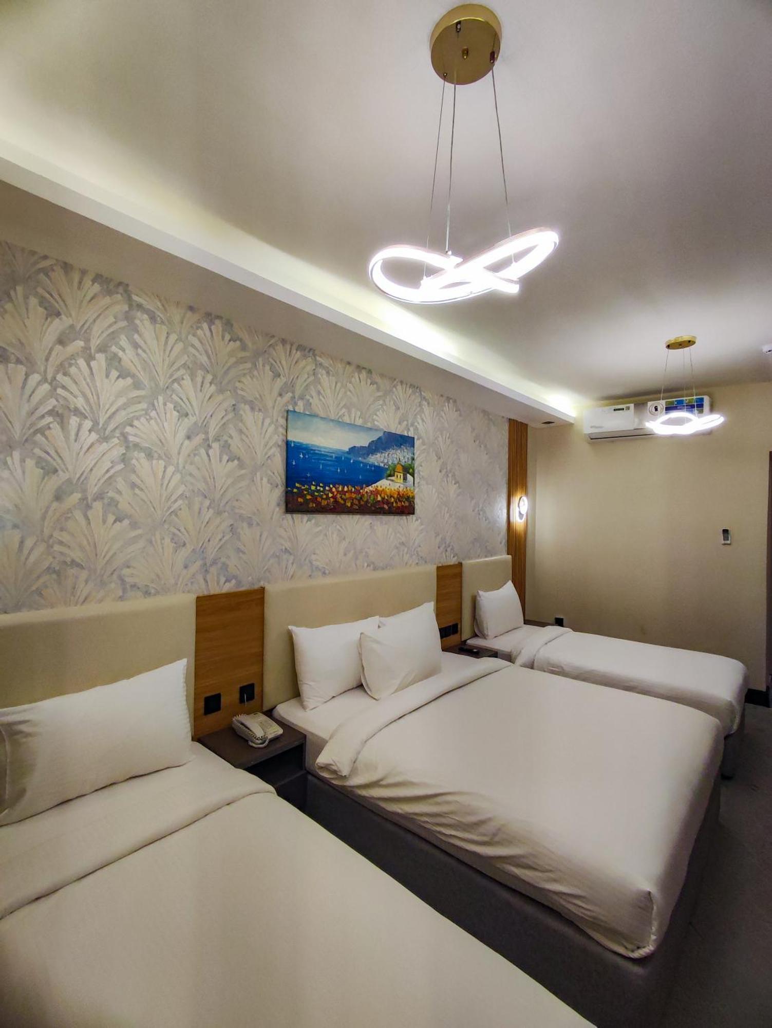 Hotell Gold Sky Avenue