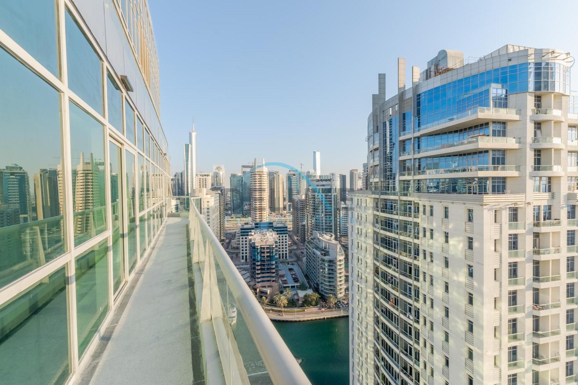 Contemporary 2br With Own Outdoor Jacuzzi In The Point, Marina By Deluxe Homes Appartement
