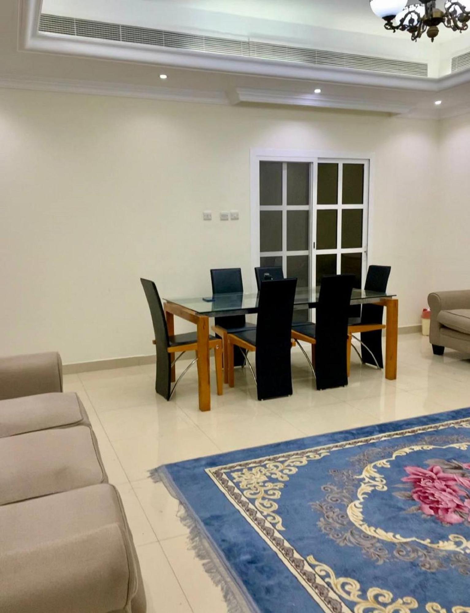 In House - Luxury Five-person * Dubaï