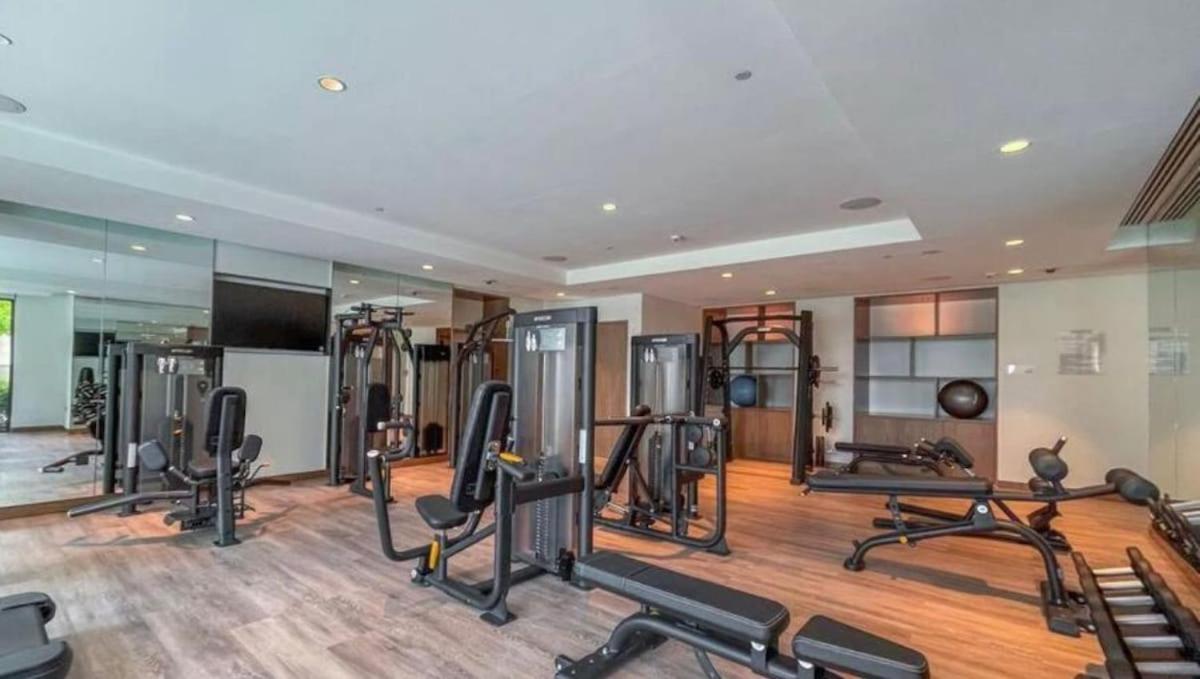 Brand New Stylish 1 Bed Next To Burj Khalifa By Boulevard Apartment *