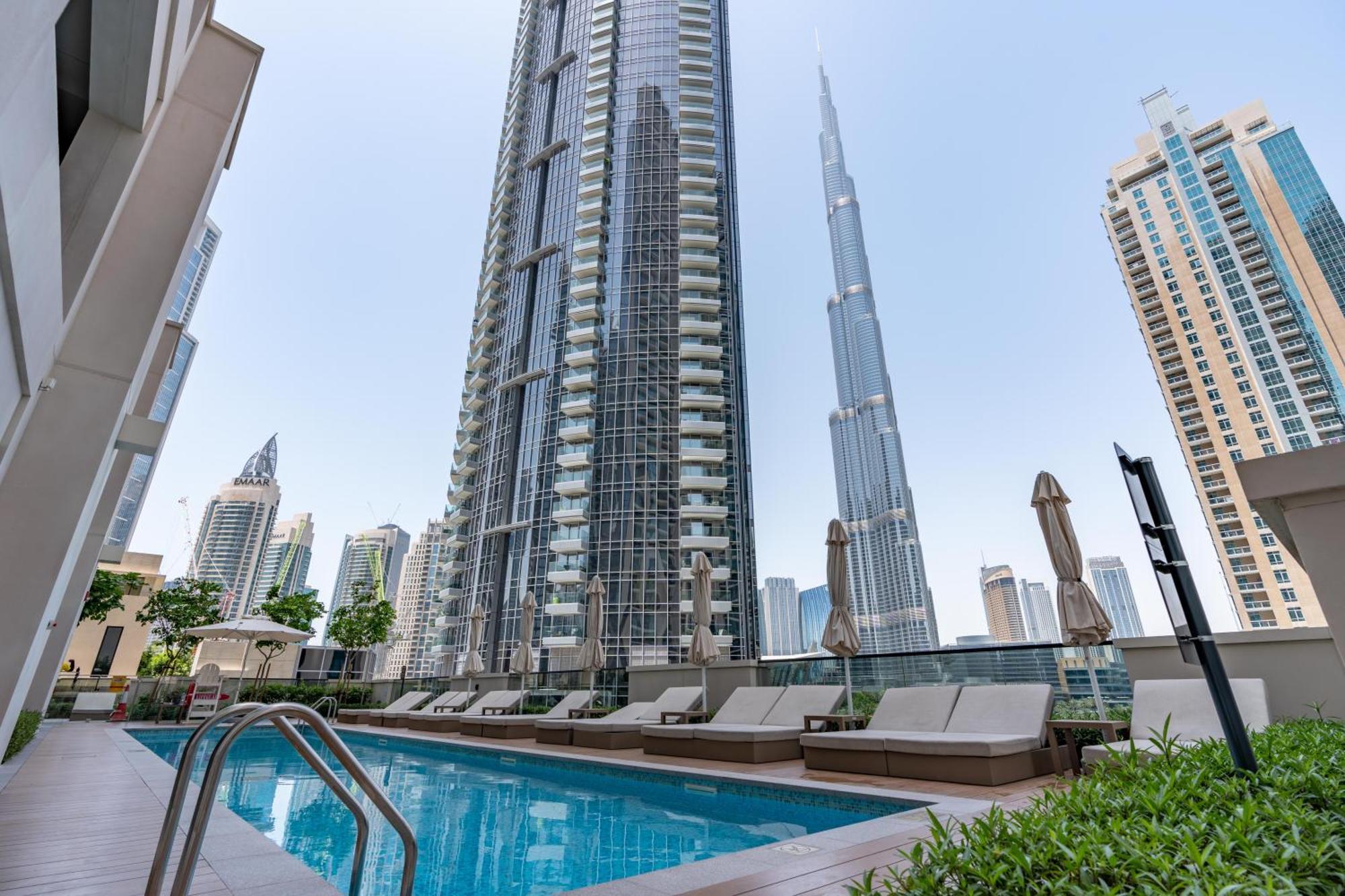 Brand New Stylish 1 Bed Next To Burj Khalifa By Boulevard Apartment Dubai