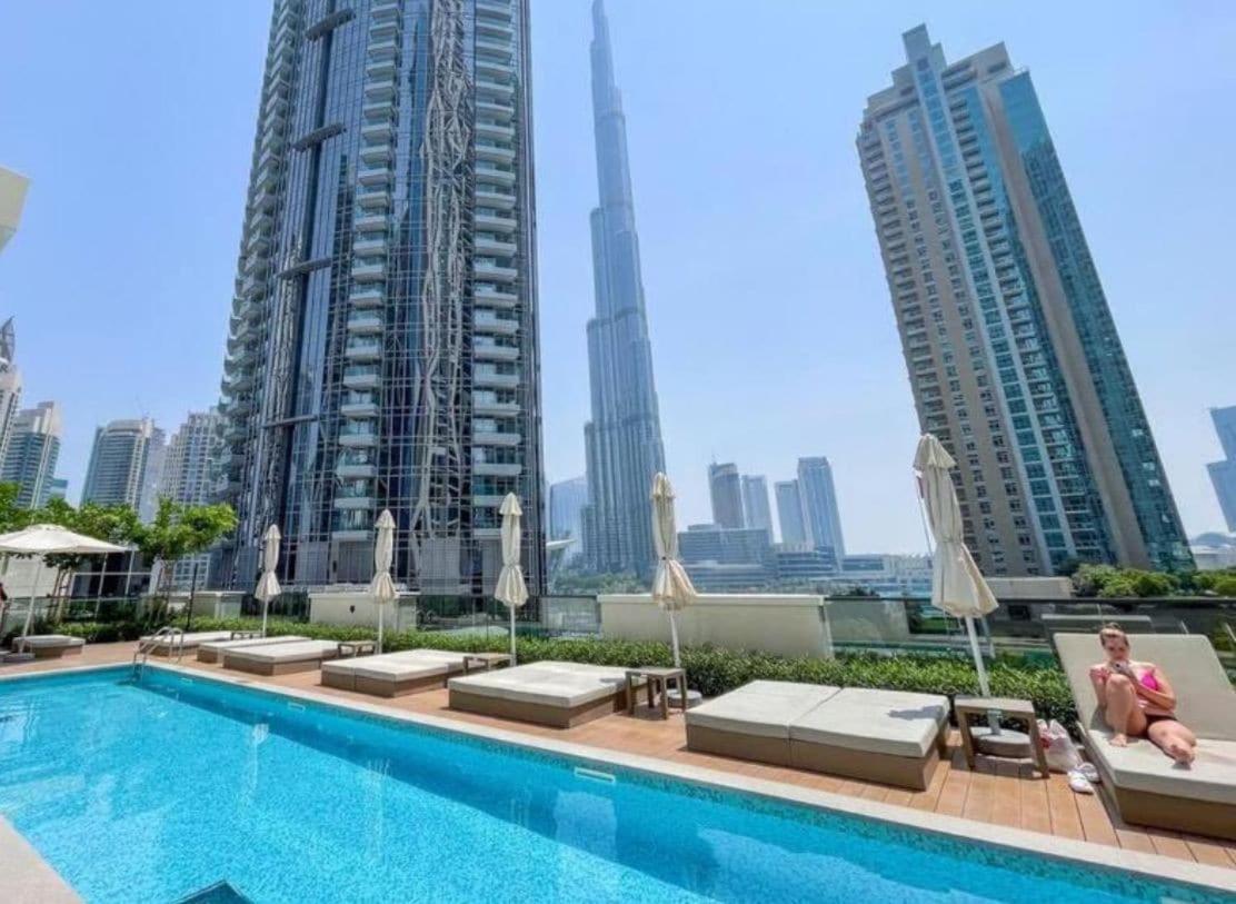 Brand New Stylish 1 Bed Next To Burj Khalifa By Boulevard Apartment *