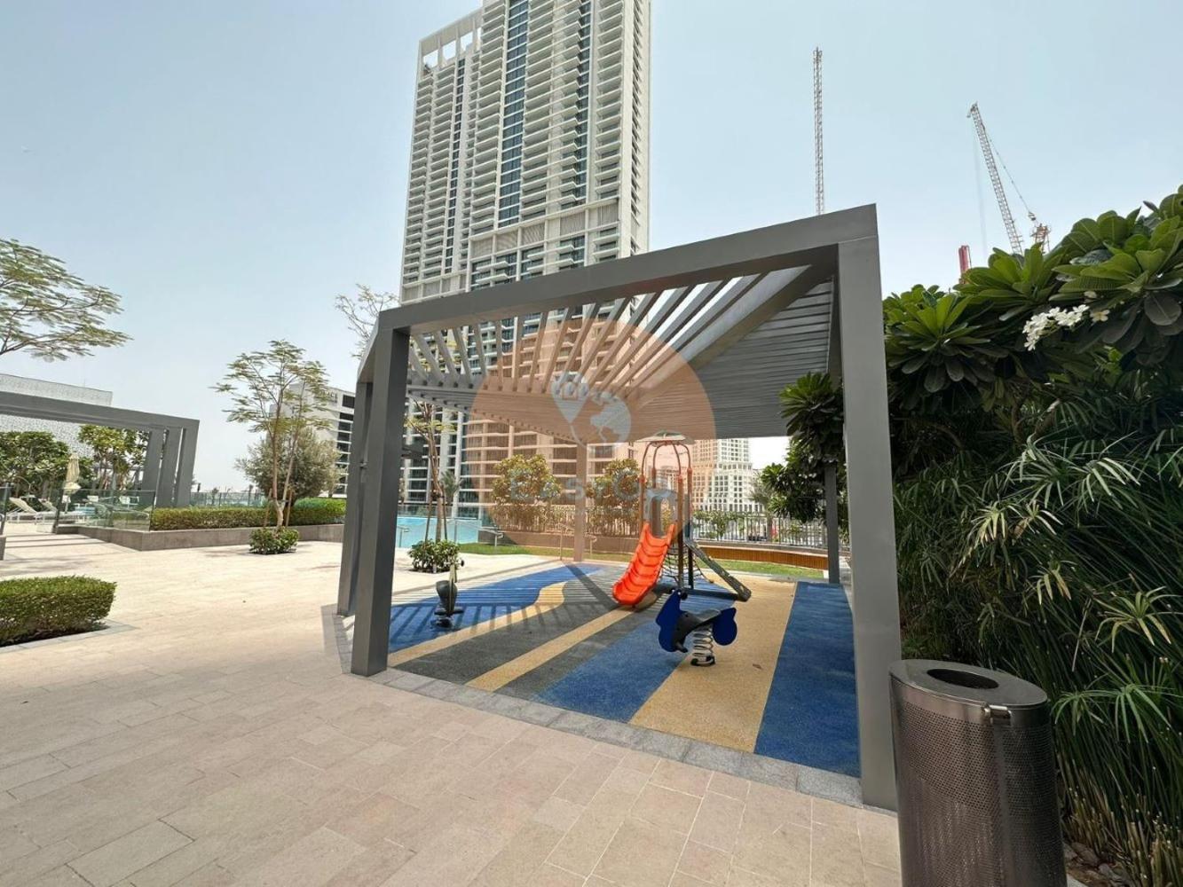 Easygo - Exceptional 2bdr- Large Terrace-pool Access * Dubaï