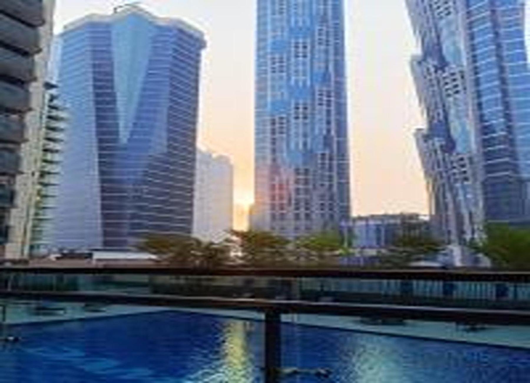 Brown Stone - Pool & View Merano * Dubai