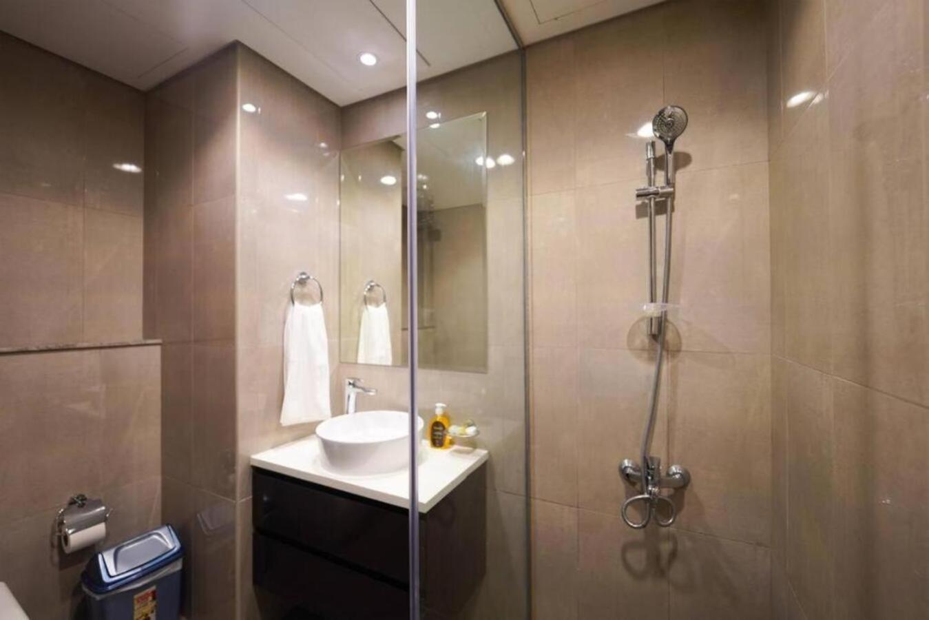 Apartamento Brown Stone - Pool View Ii Merano