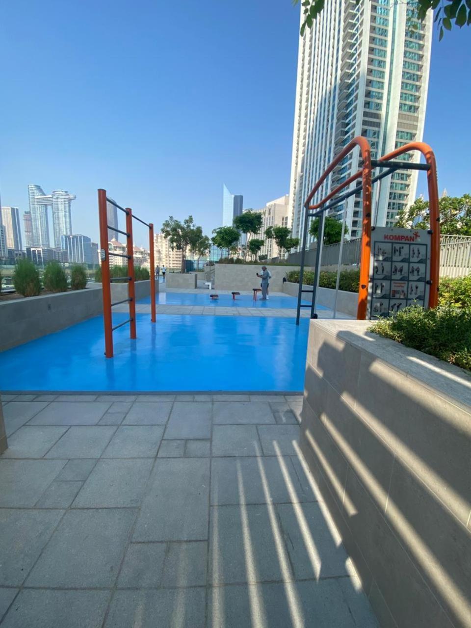 2br With Gym, Yoga And Tennis Court Apartment *