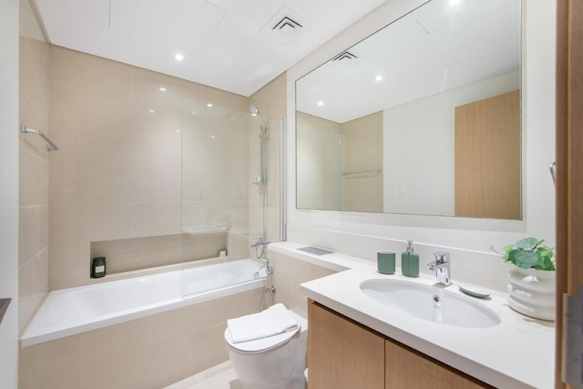 Stylish Cozy 3-bedroom With Harbour Views In Creek Harbour * Dubai