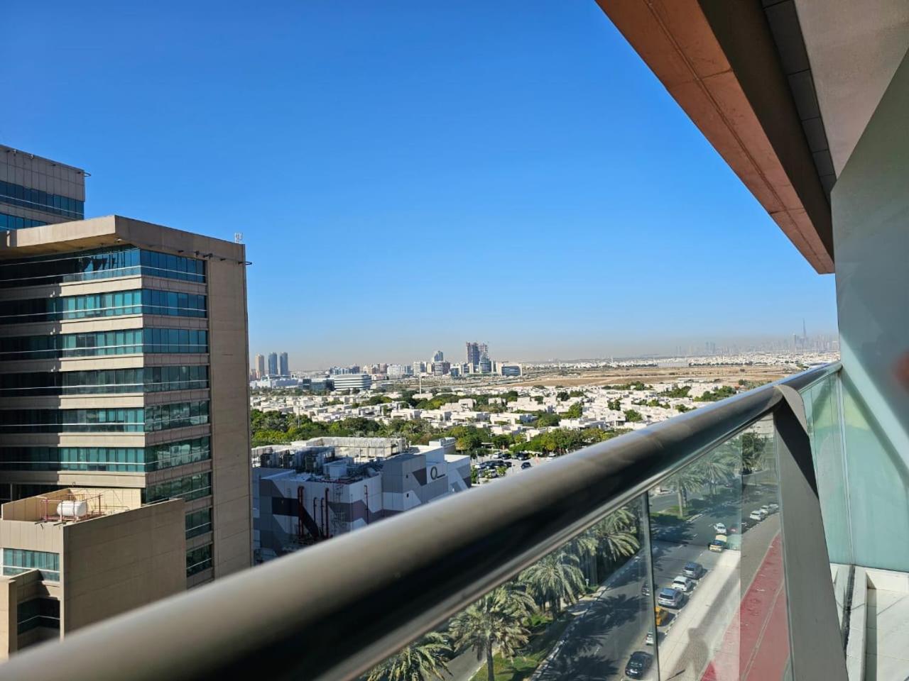 Silicon Oasis Staycation Apartment
