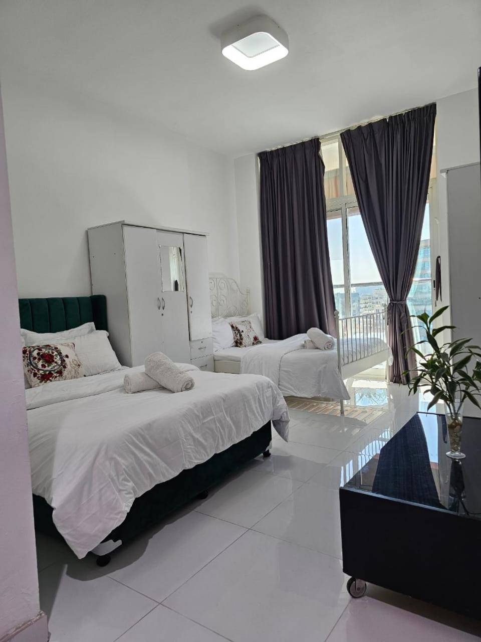 Silicon Oasis Staycation *