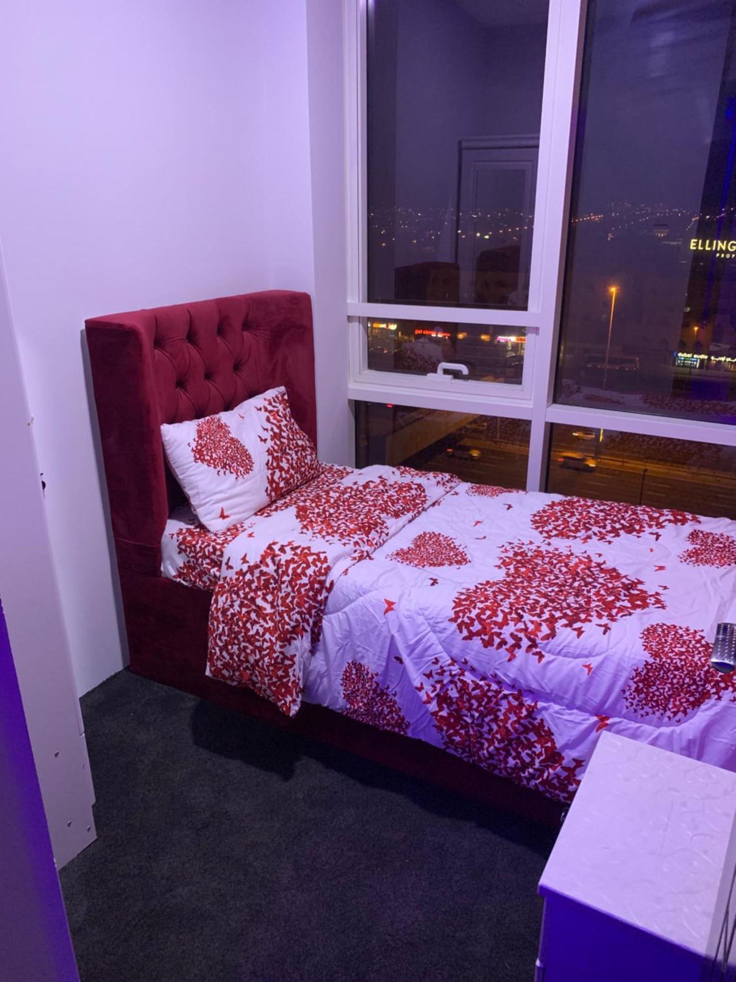 Hotel kapsul Paz Luxurious Space