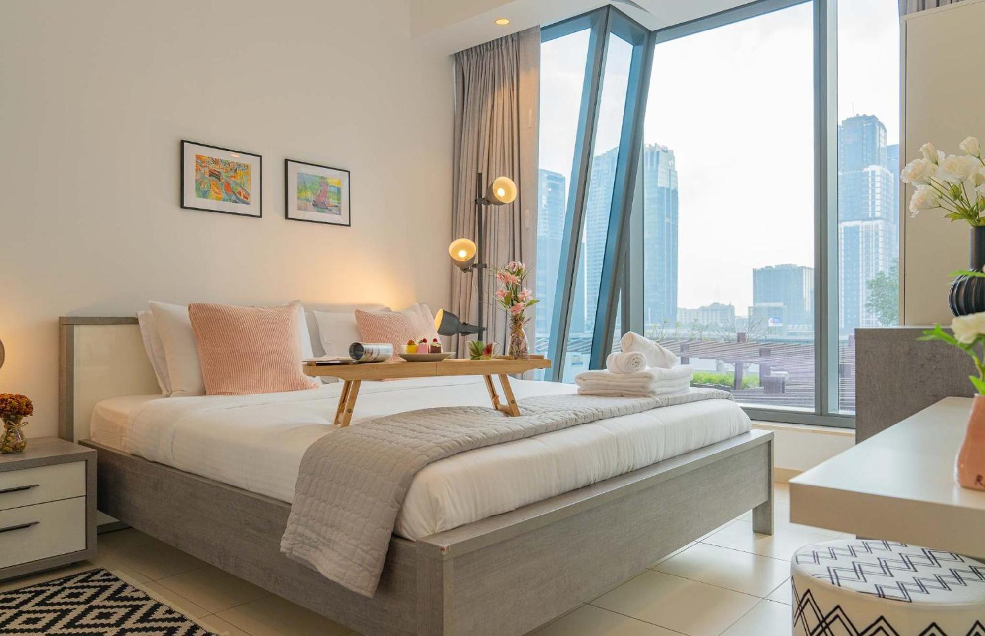 Airstay - 1br - Pool Views - Near Marina Mall - Monthly Offer Available