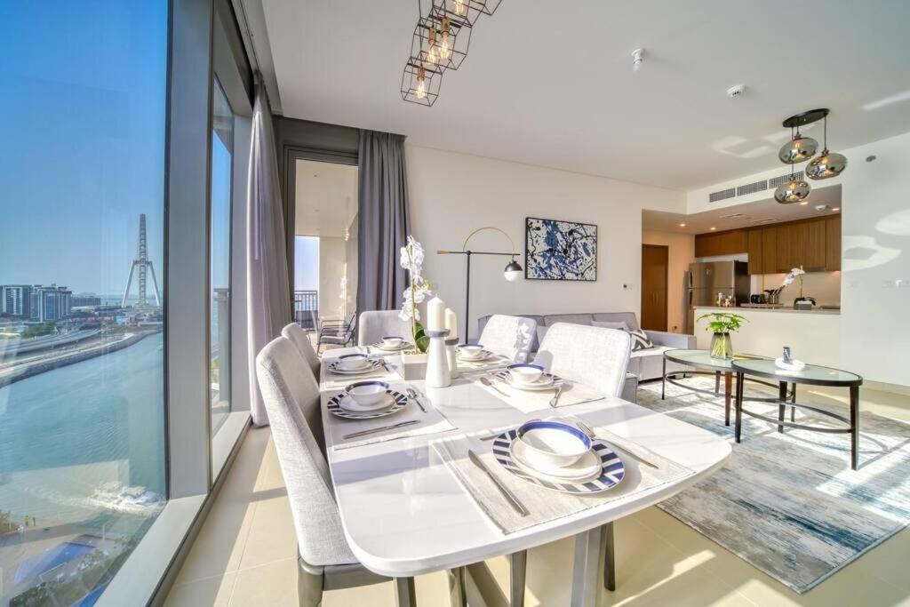 Apartamento Luxury 2 Bed With Bluewater Views & Infinity Pool