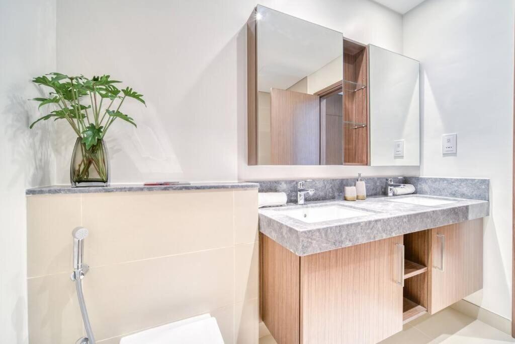 Apartamento Luxury 2 Bed With Bluewater Views & Infinity Pool *