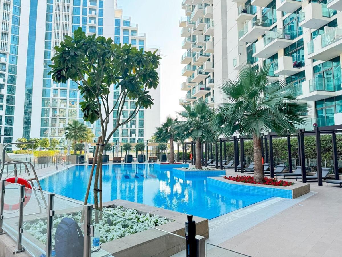Modern 15mins Away From World Trade Center Dubaï
