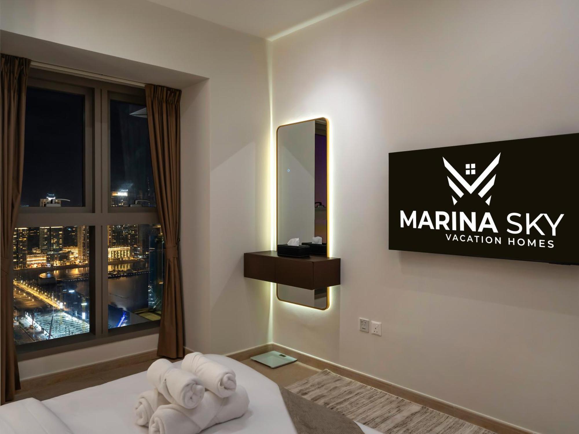 Lux New 2 Bhk - Full Sea View - Marina - 5 Min To - 100 Metres To Tram * Dubaï
