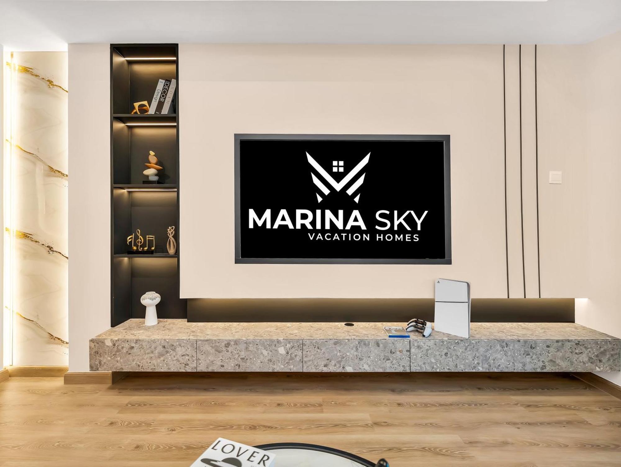 Lux New 2 Bhk - Full Sea View - Marina - 5 Min To - 100 Metres To Tram