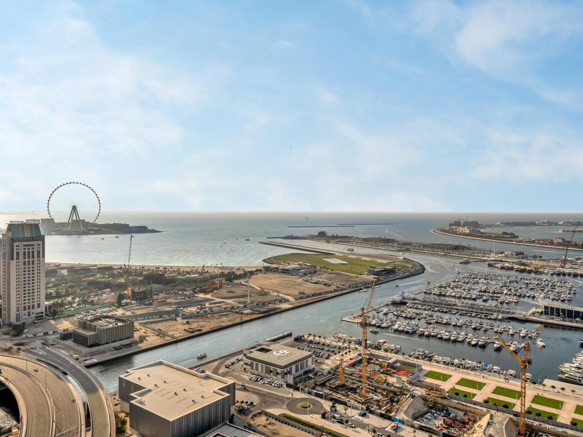 Lux New 2 Bhk - Full Sea View - Marina - 5 Min To - 100 Metres To Tram * Dubaï