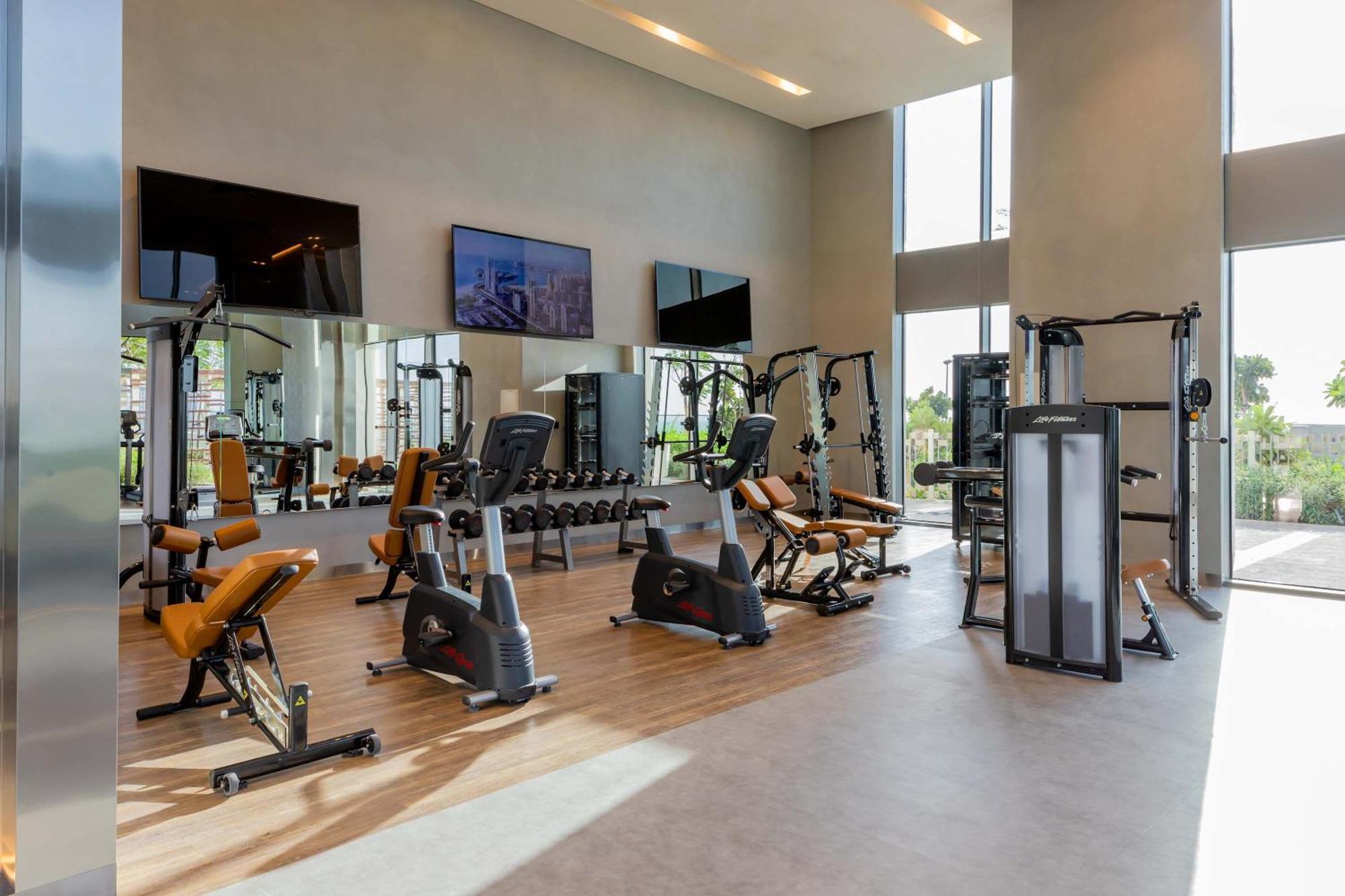 Silkhaus Elegant 1bdr Pad With Marina And Views New Building