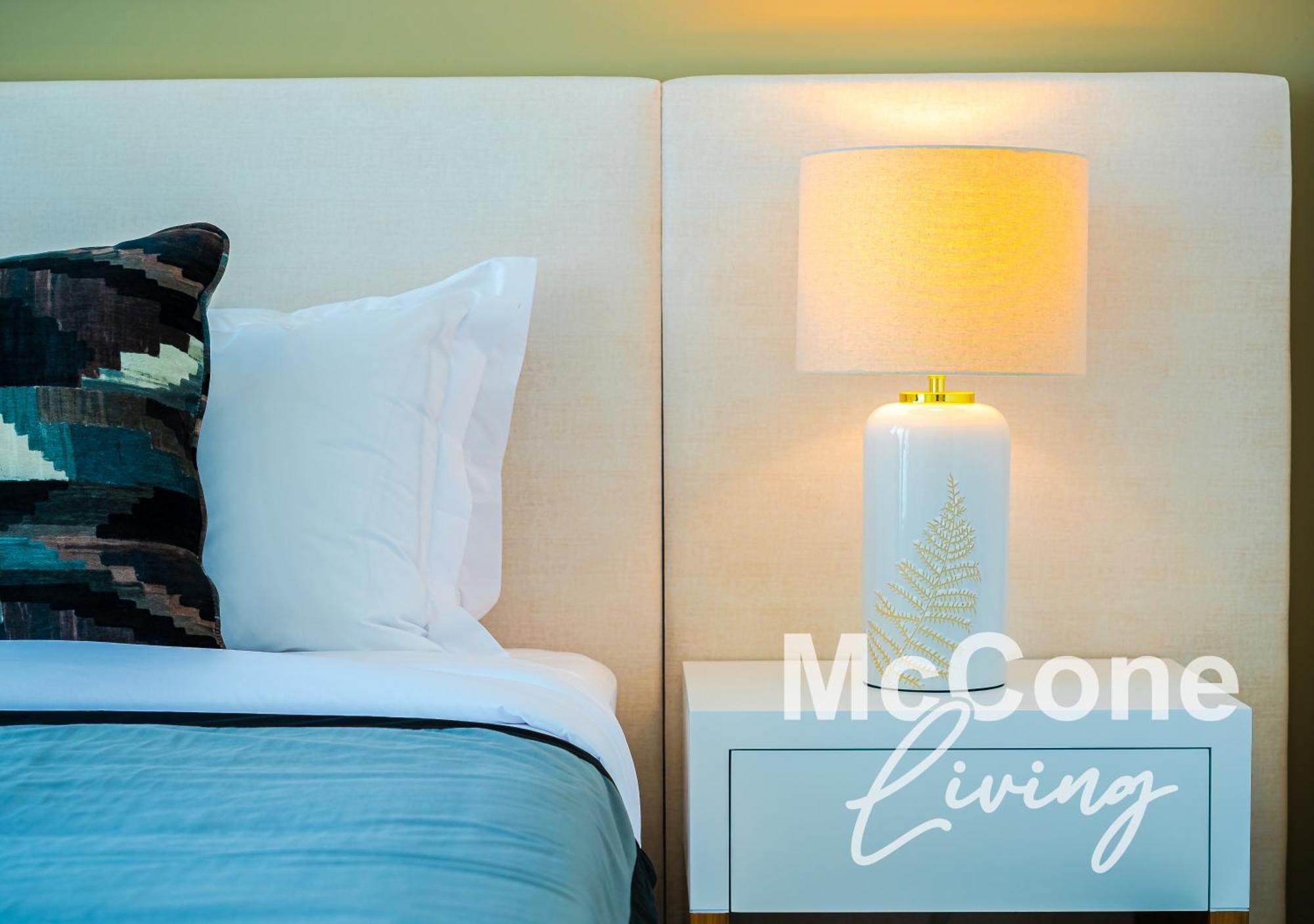 Sophisticated 1 Bed In Marina * Dubai