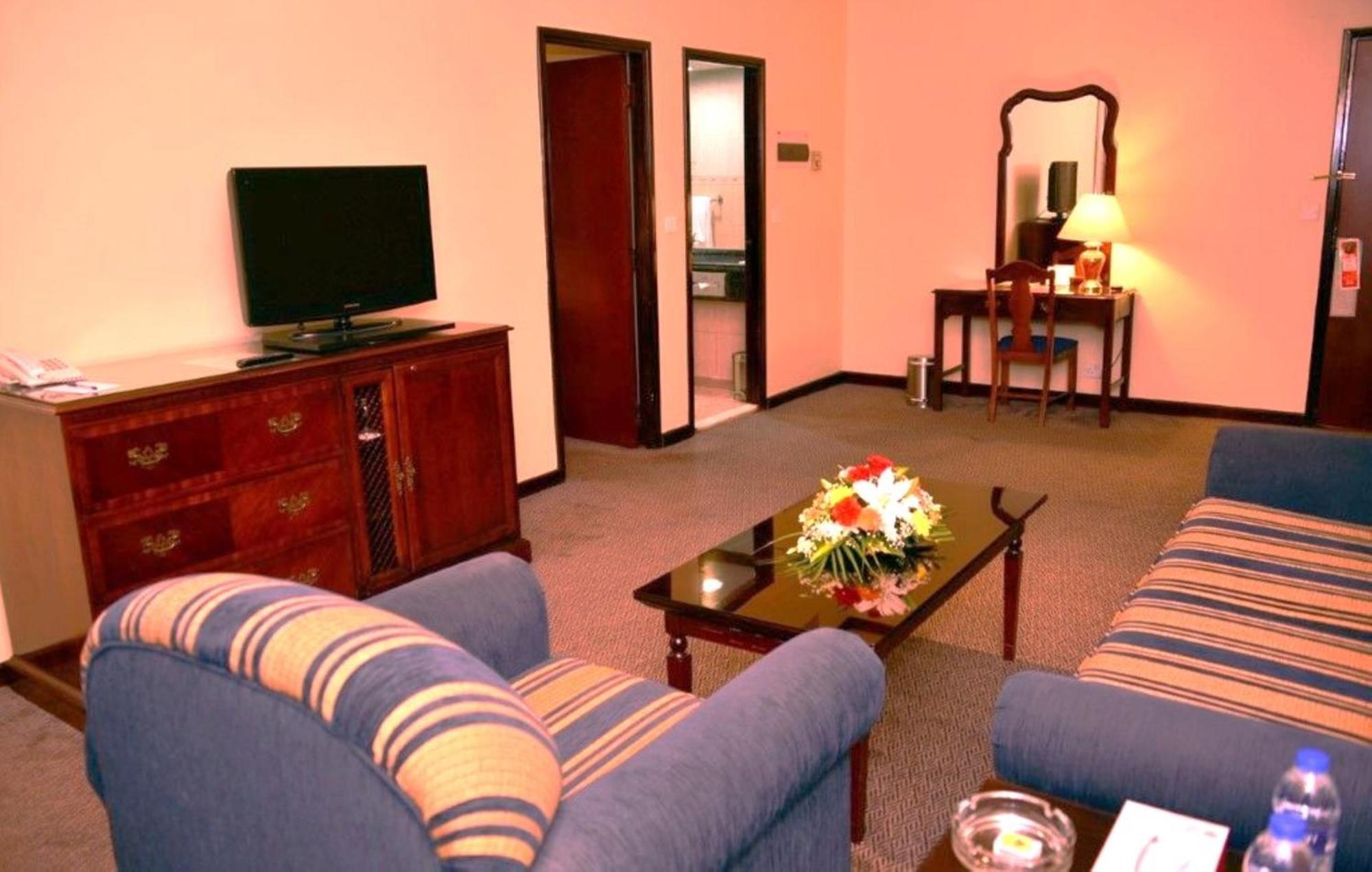 J5 Bur Hotel 3*