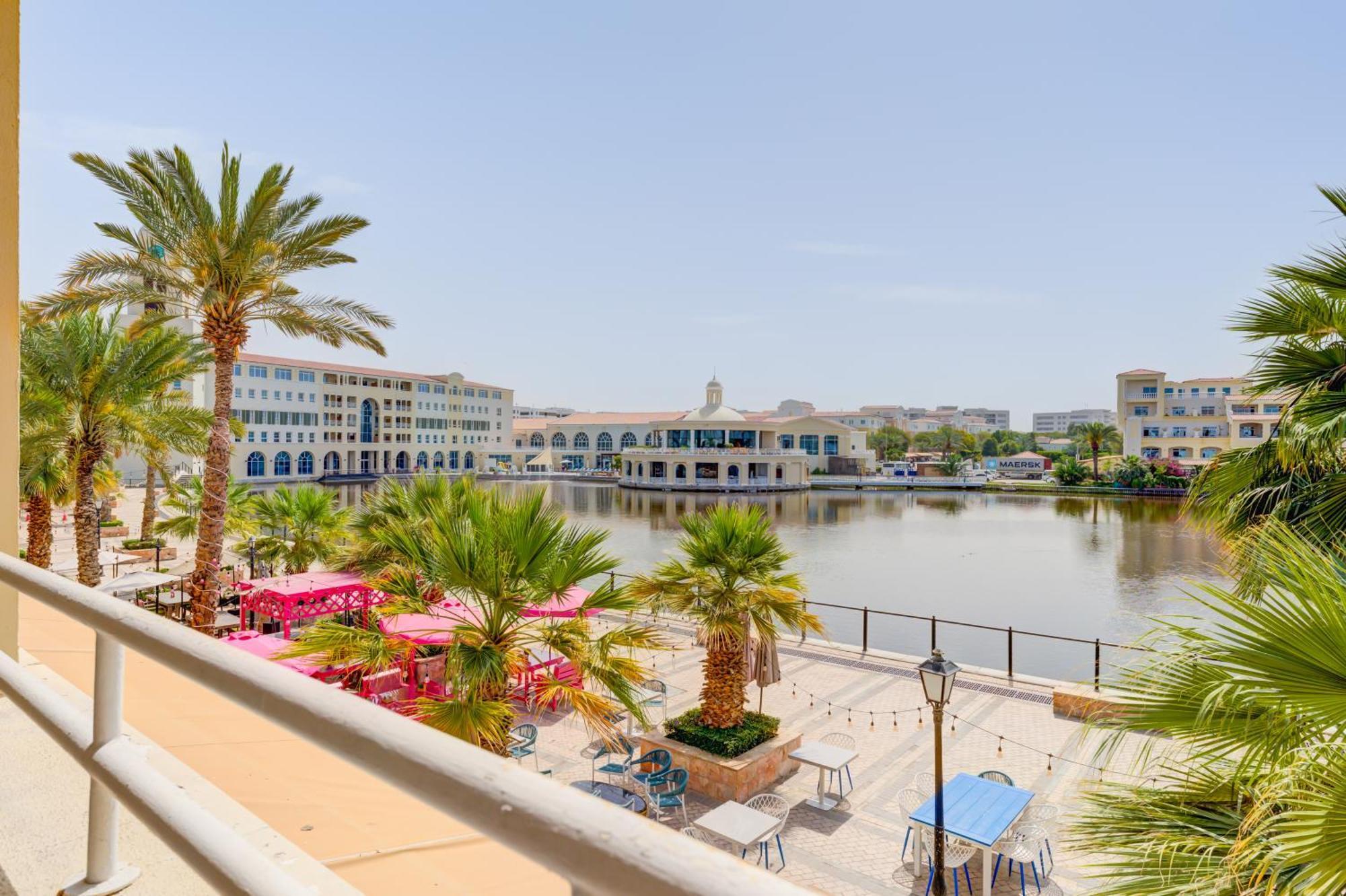 Hotel de apartamente Millennium Lakeview Formerly Copthorne Lakeview Executive 4*