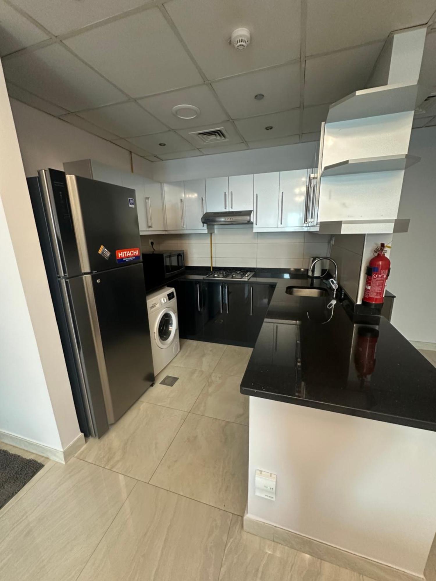 Elite Business Bay Apartment *