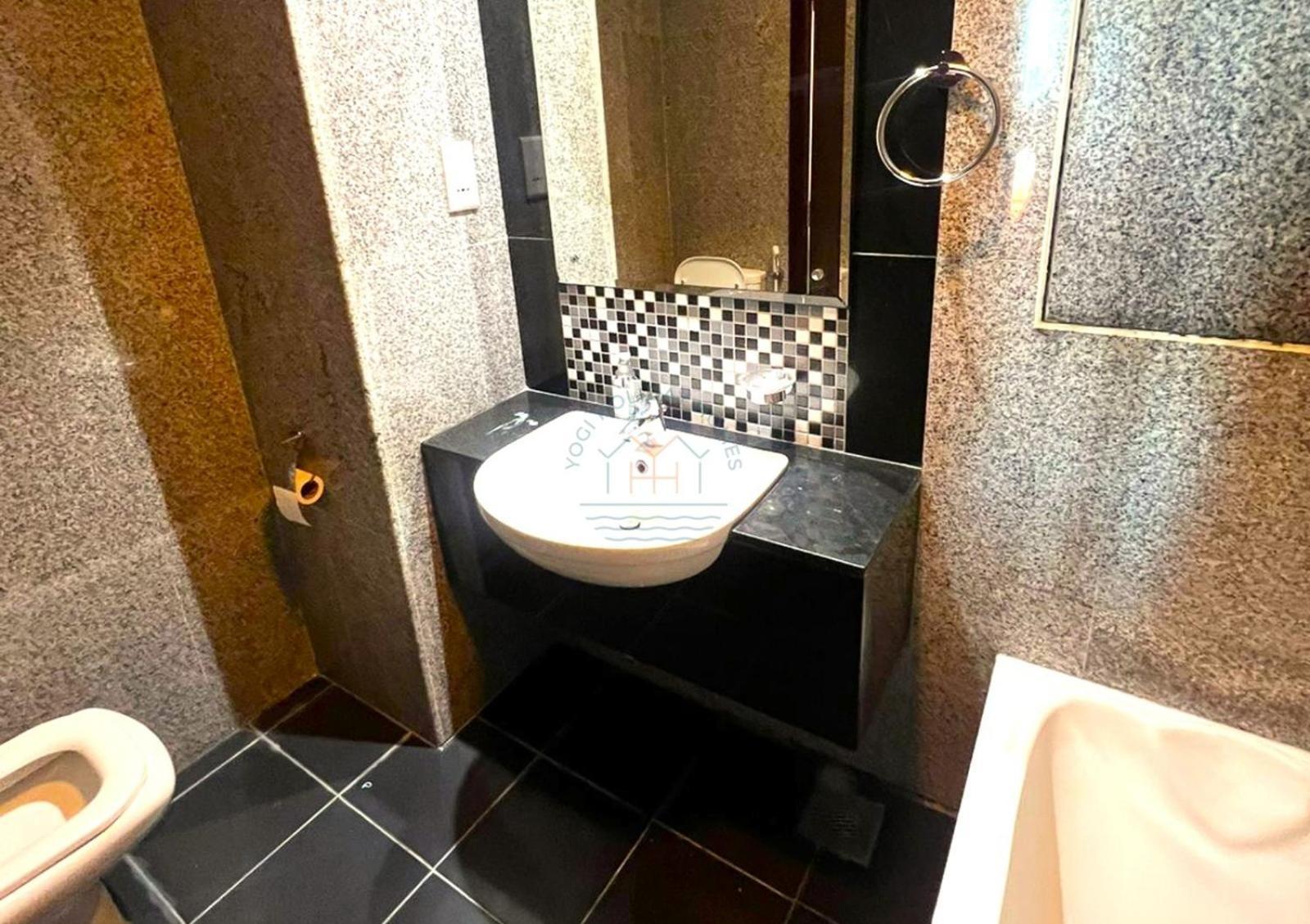 Modern & Cozy 1-br In Business Bay Appartement *